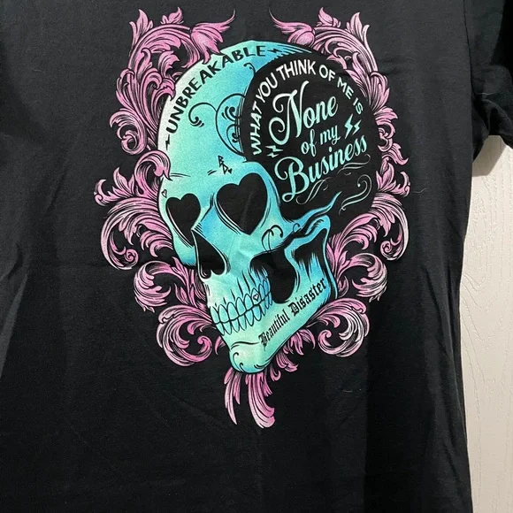 COPY - Authentic Beautiful Disaster scoop tee “unbreakable” - Picture 3 of 4